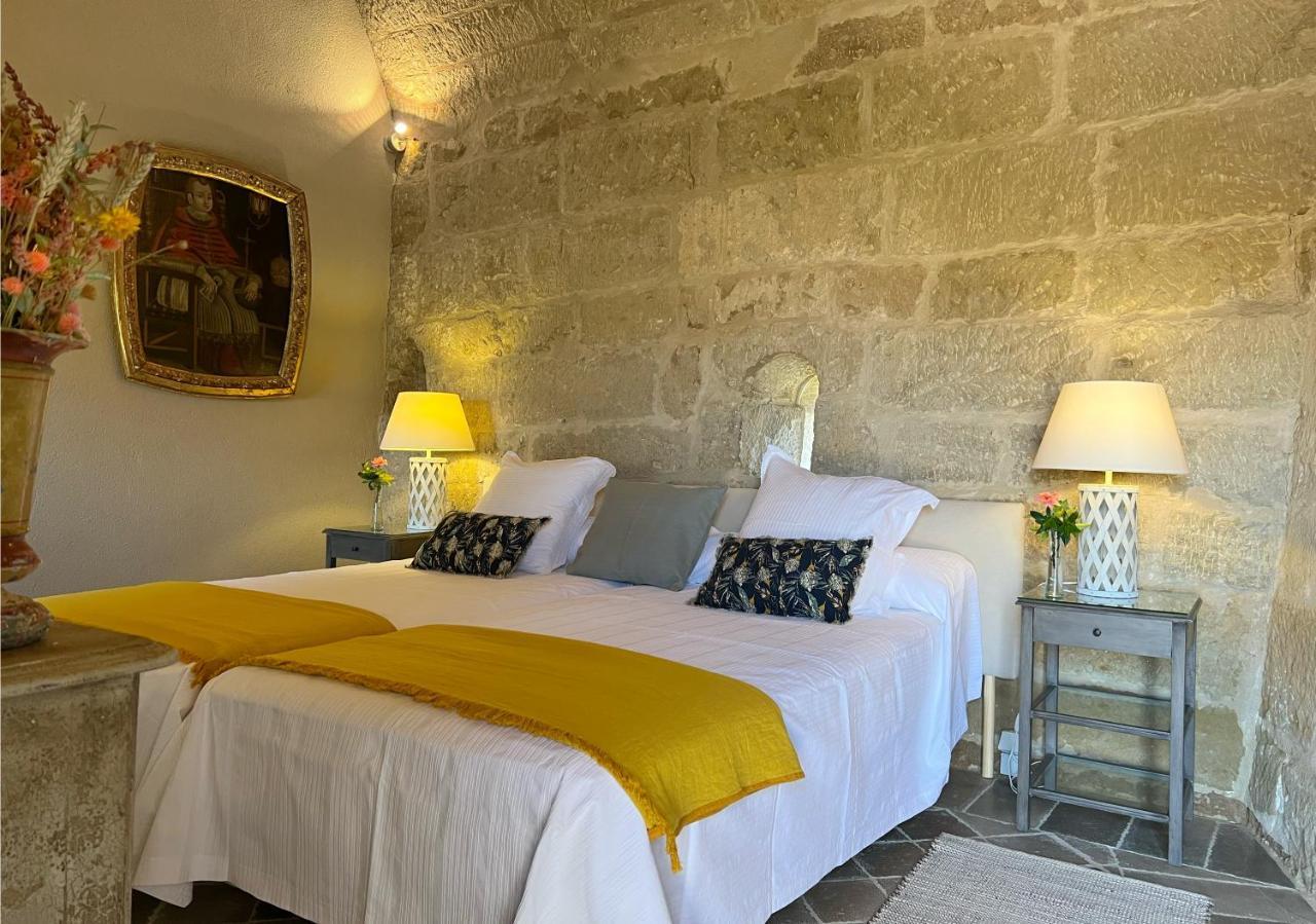 Castillo De Corvinos Bed & Breakfast Huesca