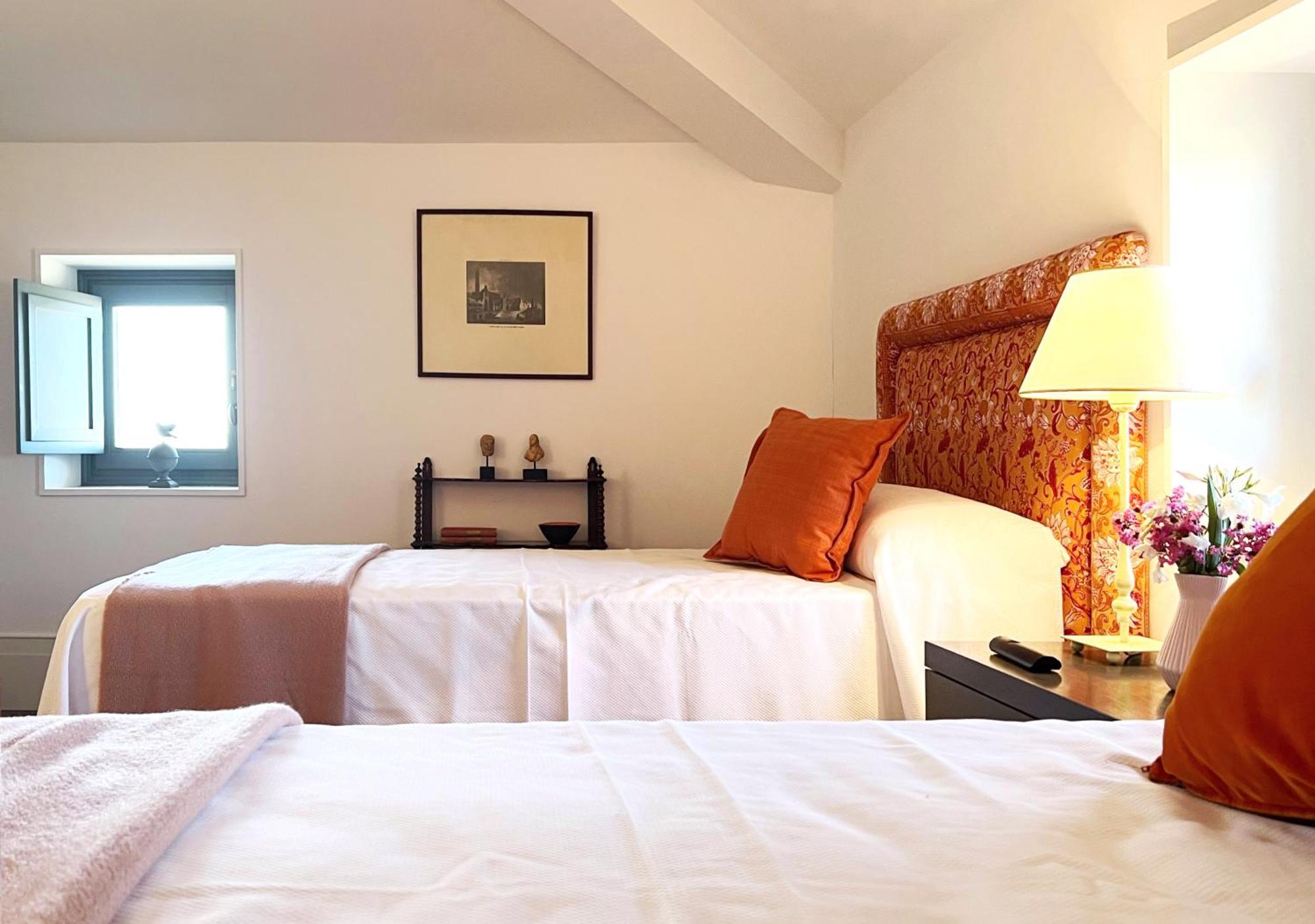 Castillo De Corvinos Bed & Breakfast Huesca